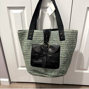 🤍NWT” Free People “En Riva Raffia Large Tote!